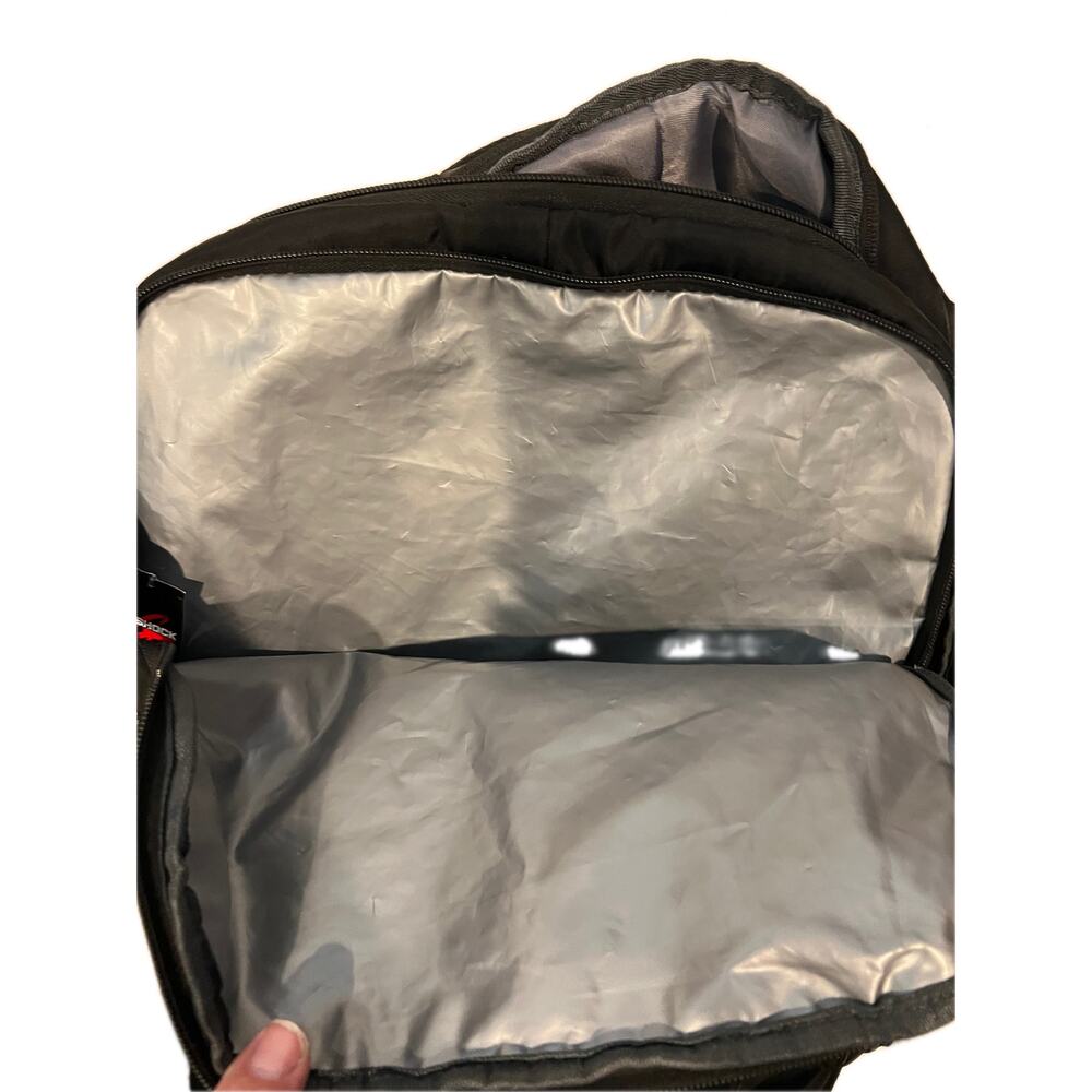 Target Charging Clamshell Gray Padded Charging Backpack - Picture 3 of 7